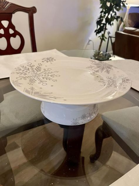 Dollar Tree Fanatics Crafts & Decor | I made a cake stand for $2.50 using a DT plate & bowl | Facebook Dollar Tree Plates, E6000 Glue, Diy Cake Stand, Dollar Tree Organization, Dollar Store Christmas Crafts, Christmas Bowl, Dollar Store Christmas, Dollar Tree Christmas, Diy Dollar Tree Decor