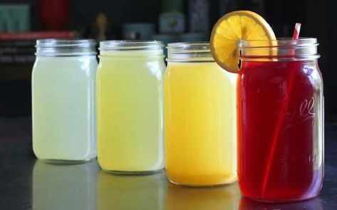 Homemade Electrolyte Sports Drink Labor Drink, Diy Gatorade, Gatorade Recipe, Sports Drink Recipe, Homemade Sports Drink, Electrolyte Drink Recipe, Homemade Gatorade, Types Of Drinks, Homemade Electrolyte Drink