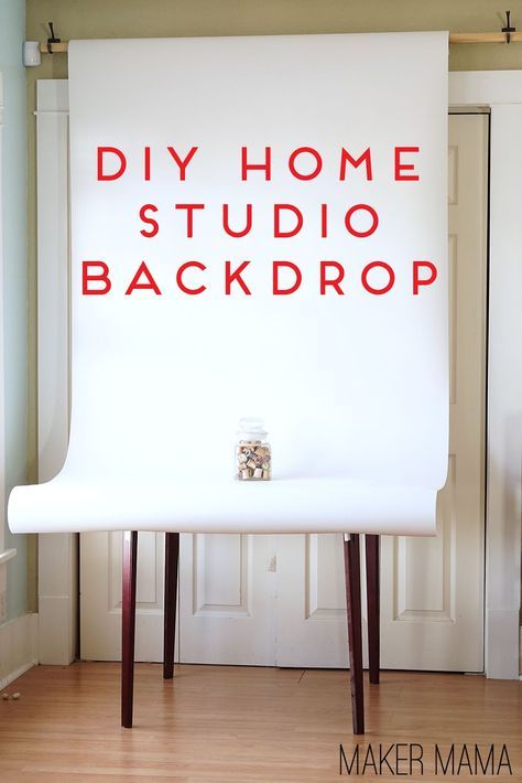 Maker Mama Craft Blog: DIY Home Studio Backdrop Diy Home Studio, Studio Photography Backdrop, Home Photo Studio, Home Studio Photography, Diy Photo Backdrop, Backdrop Frame, Backdrop Photography, Studio Diy, Studio Backdrops