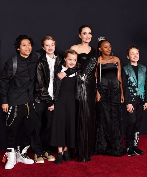 Angelina Jolie’s Latest Red Carpet Date? Her 5 Kids+#refinery29 Angelina Jolie Family, Brad Pitt Divorce, Shiloh Jolie-pitt, Shiloh Jolie, Angelina Jolie Style, Sam Riley, Brad Pitt And Angelina Jolie, Jolie Pitt