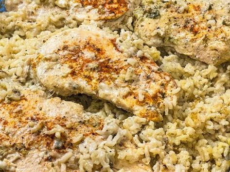 Chicken Breast Rice Casserole, Campbells Chicken And Rice Casserole, Chicken And Rice Cassarole, Campbells Chicken And Rice, Creamy Chicken And Rice Casserole, Chicken Scampi, Dump And Bake, Campbells Recipes, Chicken And Rice Casserole