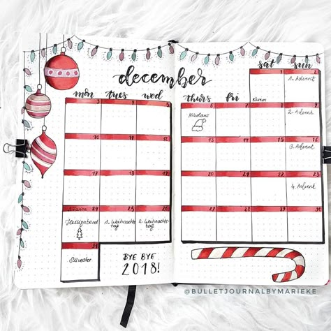 Create your December Bullet Journal Monthly spread! Be inspired by different Christmas calendar layouts that are perfect for this season. Choose from simple, creative and minimalist calendar designs. Plus get more bullet journal Christmas spread ideas for December! #BulletJournal #December #MonthlySpread (c)bulletjournalbymarieke December Monthly Spread, Minimalist Calendar Design, Monthly Spread Ideas, Bullet Journal Christmas, December Bullet Journal, Bullet Journal Monthly Spread, Journal Christmas, Monthly Layout, Minimalist Calendar