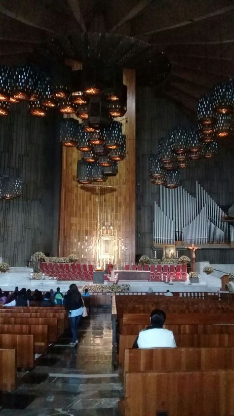 Interior de la Basílica de Guadalupe Ciudad de México. Travel, Quick Saves, Instagram, Santos