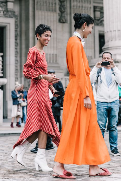 Paris SS18 Street Style I | Collage Vintage Interview Outfit Women, Caroline Daur, Emmanuelle Alt, Anna Dello Russo, Moda Paris, Paris Fashion Week Street Style, Summer Ideas, Interview Outfit, Olivia Palermo