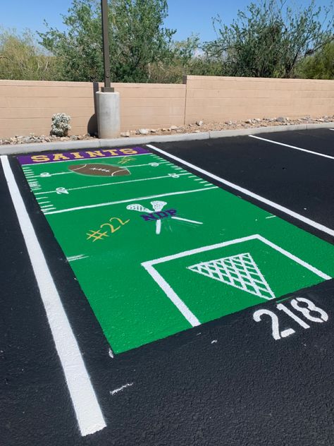 Football Senior Parking Spot, Football Parking Spot Painting, Sports Parking Spot Painting, Painted Parking Spots Senior Boys, Boy Parking Spot Painting Ideas, Senior Spots, Senior Year Planning, Parking Ideas, Parking Spot Ideas