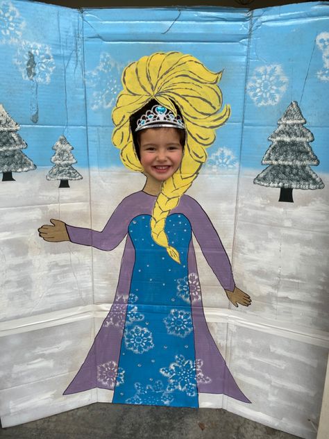 Frozen Photo Booth, Frozen Photos, Halloween Birthday, Photo Booth, Frozen, Halloween, Disney, Birthday