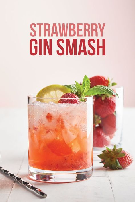 Strawberry Gin Smash Cocktail, Strawberry Gin Smash, Gin Smash Cocktails, Margaritaville Drinks, Strawberry Basil Smash, Gin Smash Recipe, Gin Smash, Strawberry Basil Lemonade, Basil Cocktail