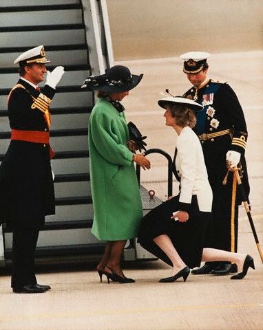 Queen Sofia Of Spain, Sofia Of Spain, Queen Sofía Of Spain, Princess Diana Family, Reine Elizabeth Ii, Princes Diana, Reine Elizabeth, Charles And Diana, Elisabeth Ii