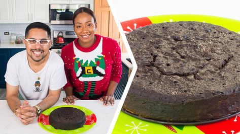 Black Fruit Cake, Black Cake Recipe, Dark Fruit Cake Recipe, 9 Inch Cake, Trinidadian Recipes, Cake Receipe, Trinidad Recipes, Lemon Pound Cake Recipe, International Desserts