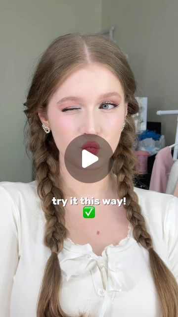 Easy Twin Braids Tutorial, Low Pigtails Hairstyles, Braided Pigtail Hairstyles, Pig Tail Braids, Coquette Hairstyle, Pigtails Hairstyle, Braided Pigtails, Hairstyles Quick, Tail Hairstyle