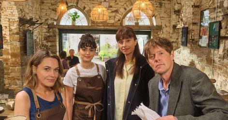 Sally Bretton, Barbara Flynn, Kris Marshall, Beyond Paradise, British Series, Esther Williams, Drama School, Bbc Drama, Special Images