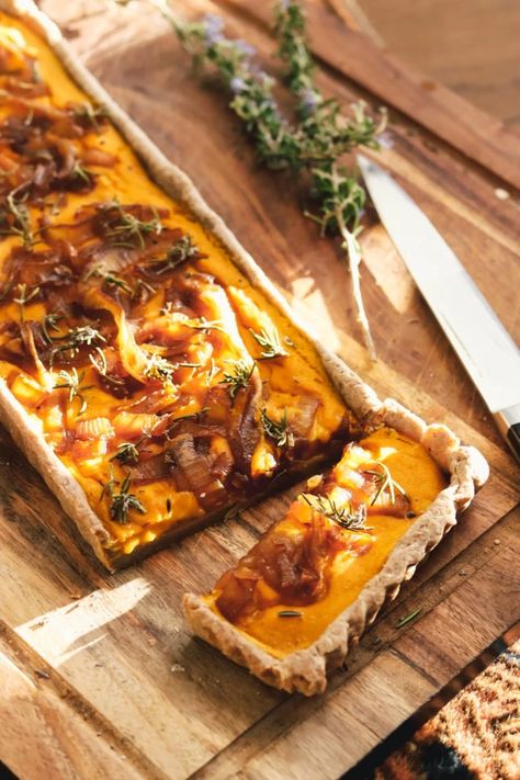 Pumpkin and Caramelised Onion Tart – GoodFor Healthy Snacks Chocolate, Savoury Tart, Matcha Shop, Caramelised Onion Tart, Snacks Chocolate, Pasta Healthy, Pumpkin Filling, Pumpkin Tarts, Caramelised Onion