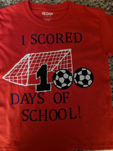 Soccer 100 Days Of School Shirt, 100th Day Tshirt Ideas, 100 Days Of School Soccer, 100 Days Of School Project Kindergartens, 100 Day Shirt Ideas, Paper Games For Kids, 100days Of School Shirt, 100 Días De Clases, 100th Day Of School Crafts