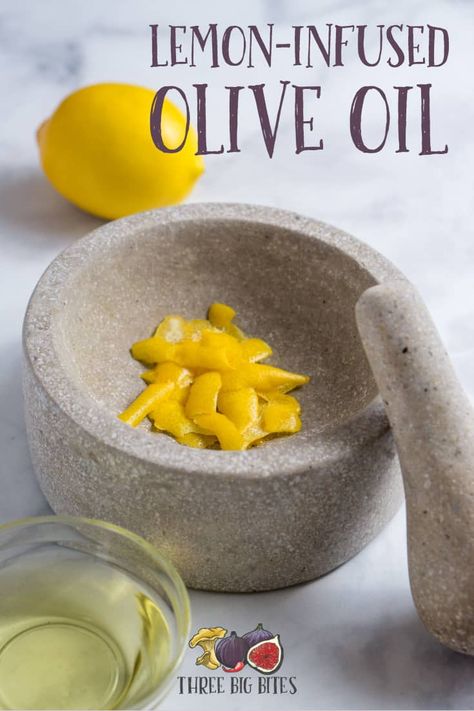 How To Make Flavored Olive Oil, How To Make Lemon Infused Olive Oil, Making Garlic Infused Olive Oil, Onion Infused Olive Oil, Fresh Herb Infused Olive Oil, Lemon Infused Olive Oil, Lemon Cleanse, Recipe Using Lemons, Benefits Of Lemon Water