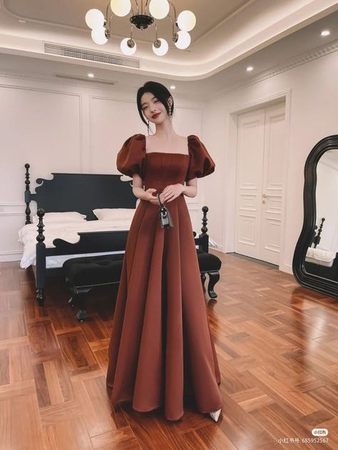 Wedding Gaun, Korean Long Dress, Long Dress Korean Style, Long Dress Korean, Long Sleeve Maxi Dresses, Gaun Koktail, Dresses For Ladies, Bridesmaid Dresses Long Chiffon, Simple Frocks