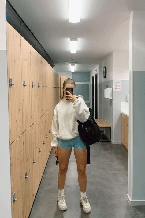 [CommissionsEarned] Wight Lifting, Hoodie That Hoodies #sportbragymoutfit Outfit Recommendations, Gym Lifting, Sport Bra, Gym Outfit, To Learn, Sports Bra, Gym, Bra