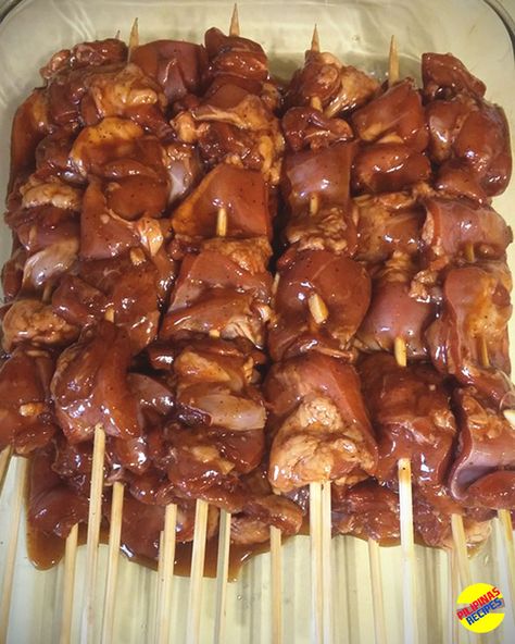 Filipino Bbq Chicken Skewers, Filipino Chicken Bbq, Filipino Chicken Barbecue Recipe, Filipino Bbq, Caldo Recipe, Chicken Barbecue, Barbecue Recipe, Barbecue Chicken Recipe, Filipino Food Dessert