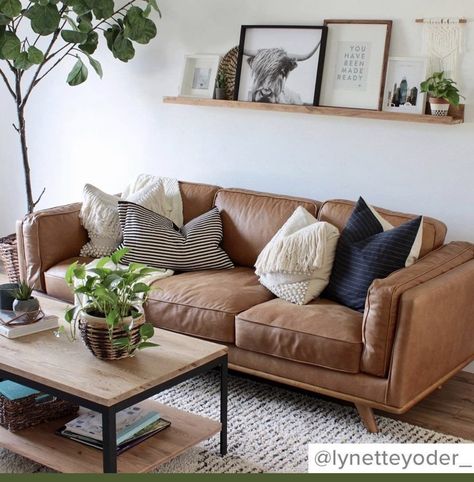 Tan Sofa Living Room, Lounge Room Styling, Brown Sofa Living Room, Leather Couches Living Room, Brown Couch Living Room, Leather Sofa Living Room, Brown Living Room, Decor Home Living Room, Living Room Decor Apartment