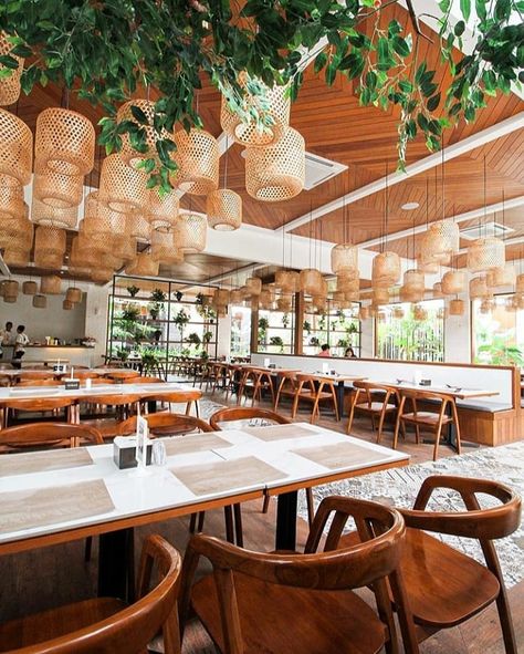 Indonesian Restaurant Interior, Indonesia Restaurant, Restaurant Interior Design Modern, Indonesian Restaurant, Cake Story, Padang, Restaurant Interior Design, Seafood Restaurant, Restaurant Interior