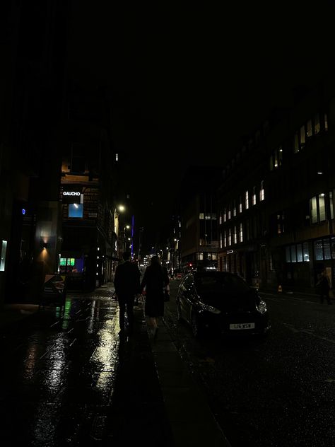 Glasgow Aesthetic Night, Glasgow Aesthetic, Party Night Club Aesthetic, Night Club Aesthetic, Party Night Club, Glasgow City Centre, Glasgow City, Clubbing Aesthetic, Rainy Night