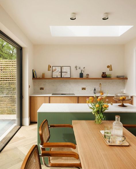 Home Interior Inspiration, Narrow Kitchen, Galley Kitchen, West London, South West, Küchen Design, Beautiful Kitchens, Kitchen Style, 인테리어 디자인