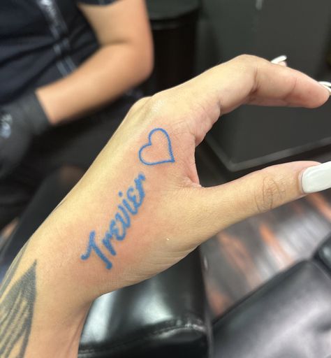 Boyfriend Names Tattoo Ideas, Places To Get Boyfriend Name Tatted, Name Tattoos On Hand For Women, Black Couples Matching Tattoos, Boy Name Tattoos For Women, Destiny Name Tattoo, Matching Marriage Tattoos, Name Tattoo Ideas Female, Significant Other Tattoos Names