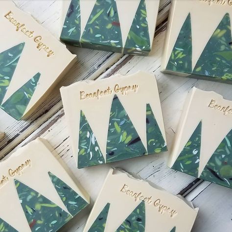 Flowy Jacket, Soap Design Ideas, Cold Process Soap Designs, Celebrities Quotes, Săpunuri Handmade, Tree Soap, Handmade Soap Recipes, Cold Process Soap Recipes, Holiday Soap