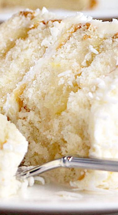 Pina Colada Cake Pins Colada Icebox Cake, Pins Colada Cake, Pina Colada Cake Recipe, Coconut Pineapple Cake, Pina Colada Cake, Coconut Cake Recipe, A Piece Of Cake, Coconut Recipes, Just Cakes