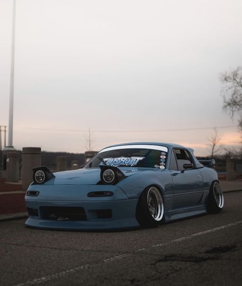 Mk1 Mazda Mx5, Miata Body Kit, Modified Miata, Miata Aesthetic, Mk1 Mx5, Miata Wheels, Miata Build, Miata Mods, Miata Car