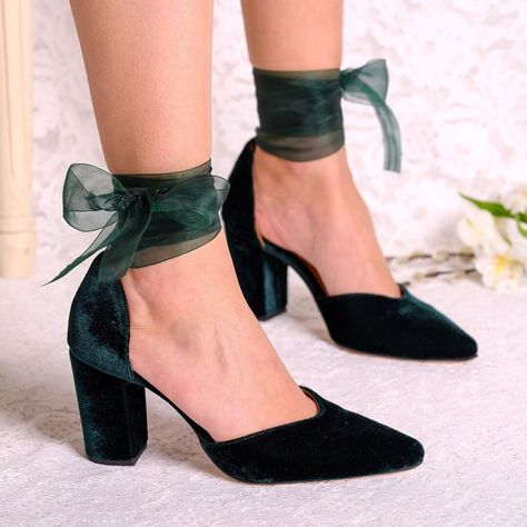 This Womens Pointed Toe Flats item by YvollaShoes has 26 favorites from Etsy shoppers. Ships from Greece. Listed on Dec 14, 2023 Wedding Shoes Green, Dark Green Wedding, Velvet Block Heels, Shoes Green, Velvet Heels, Wedding Shoes Heels, Bow Ribbon, Womens Wedding Shoes, Green Wedding Shoes