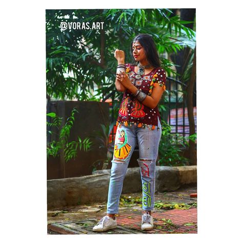 #india #hobbyideas #ahmedabad #mumbai #delhi #mumbaiblogger #influencer #fashionblogger #model #lifestyleblogger #fashiondesigner #creative #rajasthan #disney #navratri #festival #potpourriofartists #theuncommonbox #theculturegully #illustration #garba #queen #traveller #traditional #customejacket #painteddenim Navratri Jeans, Navratri Set, Sadu Bharat, Simple Frock, Flower Shop Decor, Old Artwork, Simple Frock Design, Navratri Festival, Simple Frocks