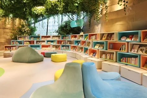 » Do-Do-store by Taipei Base Design Center, Shanghai – China Learning Center Design, Public Library Design, School Library Design, Kindergarten Interior, Library Project, Daycare Design, Campus Design, Kids Interior Design, Children's Library