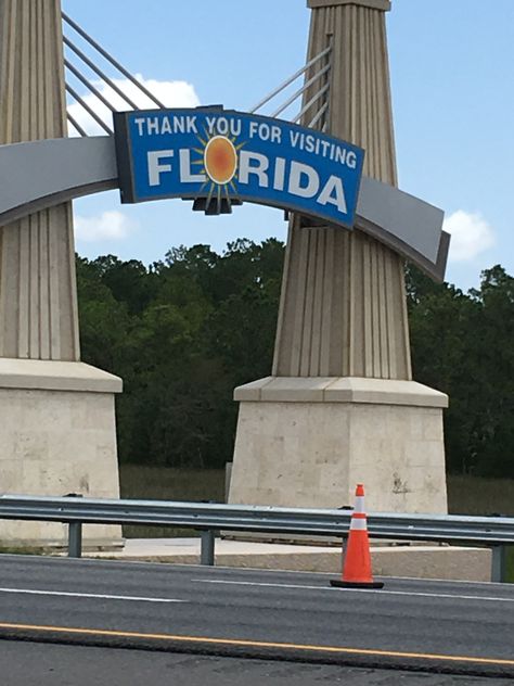 Leaving Florida Florida Sign, Tennessee Mountains, Travel Miami, Florida Images, House Redo, Florida Life, A Rat, Visit Florida, Travel News