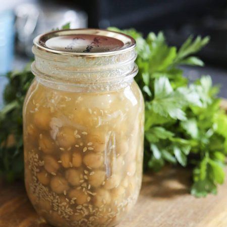 Canning Beans, Pressure Canning Recipes, Canning Food Preservation, Canned Food Storage, Pressure Canner, Canned Goods, Home Canning, Pressure Canning, Hummus Recipe