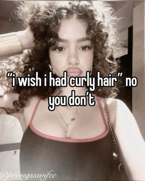 I Wish I Had A Sister, Mrs Bella, Weird Hair, Basic Hairstyles, Curly Hair Inspo, Hairstyle Examples, Curly Hair Problems, Medium Layered Hair, Sister Photos