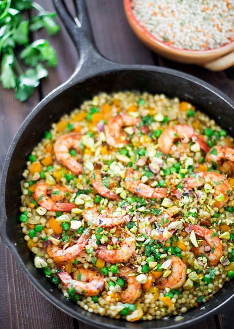 One Pot Couscous with Shrimp and Peas Shrimp With Couscous Recipe, Shrimp Couscous, Couscous Recipe, Shrimp Fettuccine, Couscous Recipes, Curry Shrimp, One Pot Dinners, Tandoori Masala, Shrimp Dishes