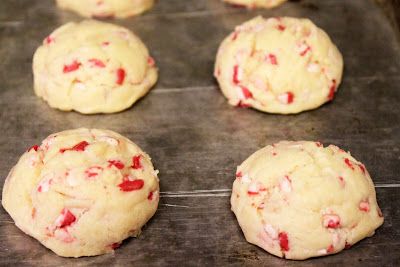 Peppermint Cookie Recipe, Peppermint Crunch, Crunch Cookies, Crunch Recipe, Christmas Shortbread, Christmas Foods, Christmas Cookie Exchange, Peppermint Cookies, Holiday Meal