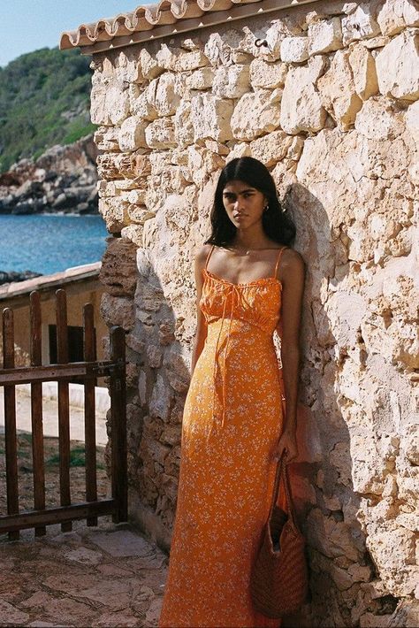 Italian Summer Dress, Floral Dress Outfit Summer, Orange Sundress, Orange Dress Summer, Sundress Outfit, Yellow Sundress, Orange Midi Dress, Orange Floral Dress, Long Sundress