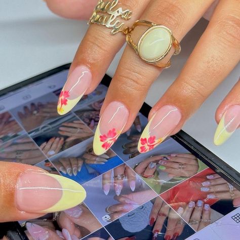 Nails Acrylic Almond Design Ideas, Almond Nails Hawaii, Pastel Yellow And Pink Nails, Summer Toe Nails 2024 Color Trends, Summer Nail 2024 Trends Pink, Bright Summer Nails Designs 2024, Neon Nails Designs Summer 2024, Europe Summer Nails, Summer Flower Nails