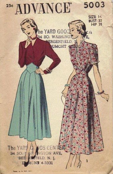 Advance 1940s Sewing Pattern Long Skirt by AdeleBeeAnnPatterns, $28.00 Vintage Clothes Patterns, Patron Vintage, Fashion 1940s, Vintage Lifestyle, Vintage Dress Patterns, Retro Mode, Skirt Long, 1940s Fashion, Moda Vintage