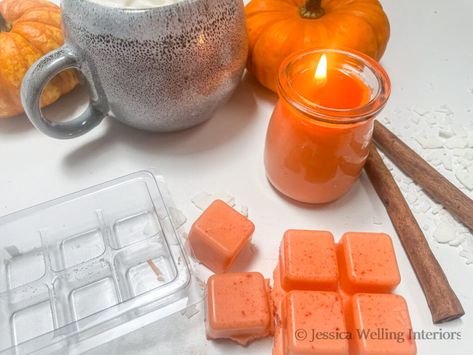 DIY Pumpkin Spice Scented Wax Melts - Jessica Welling Interiors Soy Wax Melts Diy, Make Wax Melts, Melts Recipes, Wax Melts Recipes, Diy Pumpkin Spice, Best Wax Melts, Diy Wax Melts, Christmas Wax Melts, Pumpkin Spice Candle