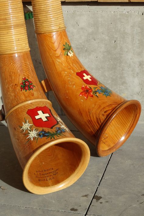 Swiss Traditions, Swiss Culture, Musical Academia, Switzerland Hotels, Hotel Lobby Design, Brass Instruments, Foreign Travel, Free To Use Images, Mountain Life