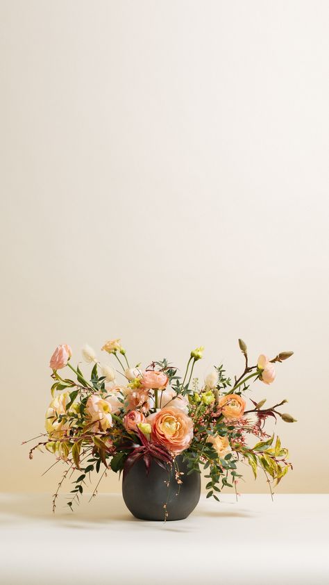 Floom helps you send stunning flowers by local independent florists. Same day and next day flower delivery available. Free delivery on your first purchase. Earthy Floral Arrangements, Thanksgiving Vibes, Antique Flowers, Small Flower Arrangements, Low Centerpieces, Floral Arranging, Fall Floral Arrangements, Boquette Flowers, Fall Photo