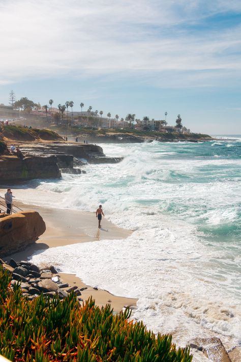 Day Trips from San Diego - Roads and Destinations San Diego Astethic, Coastal California, Beach California, California Beaches, San Diego Home, San Diego Trip, San Diego Apartment Aesthetic, California San Diego, San Diego Vibes