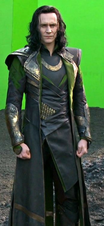 ♡ Loki Costume, Tom Hiddleston Funny, Thor 2, Loki Cosplay, Loki God Of Mischief, Thomas William Hiddleston, Clint Barton, The Dark World, Bruce Banner