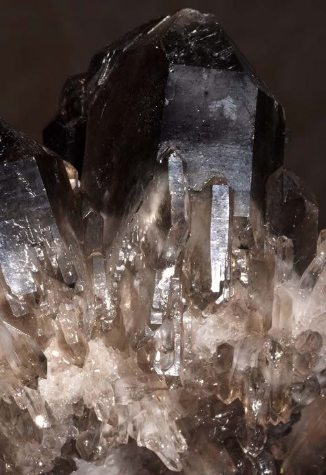 Smoky Quartz Aesthetic, Crystals Aesthetic, Crystal Aesthetic, Beautiful Crystals, Phone Theme, Cool Rocks, Crystal Magic, Minerals And Gemstones, Rocks And Gems