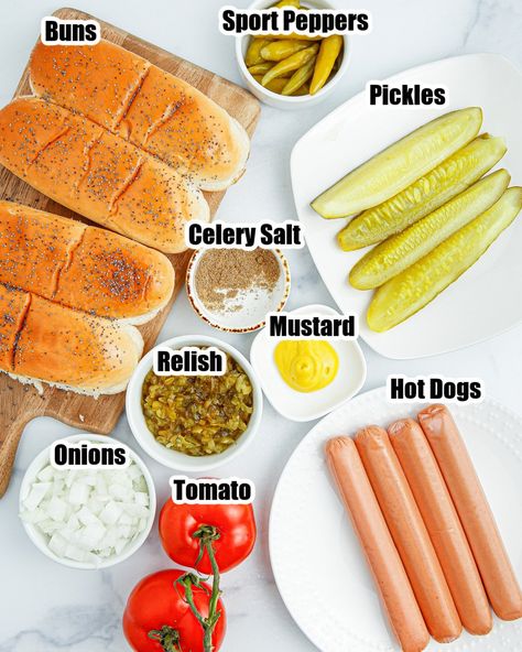 Delicious Chicago style hot dogs are simple to make but packed with flavor. A classic Chicago hot dog recipe. Chicago Dog Recipe, Healthy Hot Dog, Hot Dog Recipe, Hot Dog Restaurants, Making Hot Dogs, Chicago Style Hot Dog, Chicago Hot Dog, Hot Dogs Recipes, Hot Dog Toppings