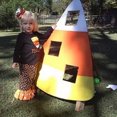 View this Halloween Tutorial   Candy Corn Bean Bag Toss {Halloween Party Games for Kids}  A bean bag toss is a great game for a family party because all ages can play.  Making it more challenging is as easy as having the players take a step back.  This candy corn version is perfect for your Fall party.   Created by: Life with Mollye Harvest Party Games, Halloween Party Games For Kids, Halloween Carnival Games, Fall Festival Games, Party Games For Kids, Fall Harvest Party, Fall Carnival, Festival Games, Fall Games