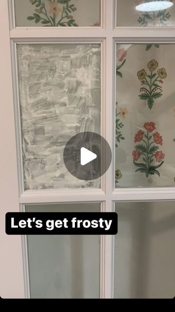 HomeEk on Instagram: "A quick step by step on how to add a little much-needed privacy to a glass door by etching! 

It brought me right back to my high school chemistry class, where the only assignment I really excelled at involved etching mirrors…

We tried spray paint to frost the panes, but both attempts led to a blotchy result; and the plastic window film would just get torn to shreds by our cats (who have no boundaries, let’s be honest).

#scienceisfun #betterlivingthroughchemistry #frostglass #frostedglass #etchedglass #glassetching #glassdoors #bathroomdoor #privacyplease #howto #diy #easydiy #oldhouse #newdoor" Diy Frosted Glass Window, Mirror Spray Paint, Mod Podge Pictures, Etched Glass Windows, Glass Spray Paint, Frosted Glass Spray, Painting On Glass Windows, Etched Glass Door, Frosted Glass Window