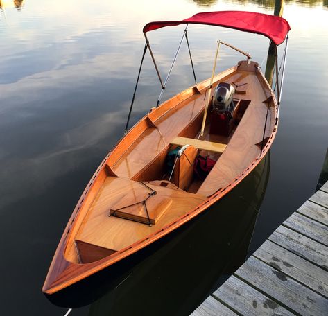 How to install scuppered or spacered inwales in small wooden boats - clc southwester dory Plywood Boat, Wooden Sailboat, Make A Boat, Build Your Own Boat, Boat Building Plans, Boat Kits, Boat Race, Canoeing, Boat Plans